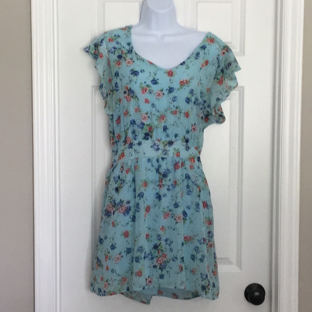 Women’s dress